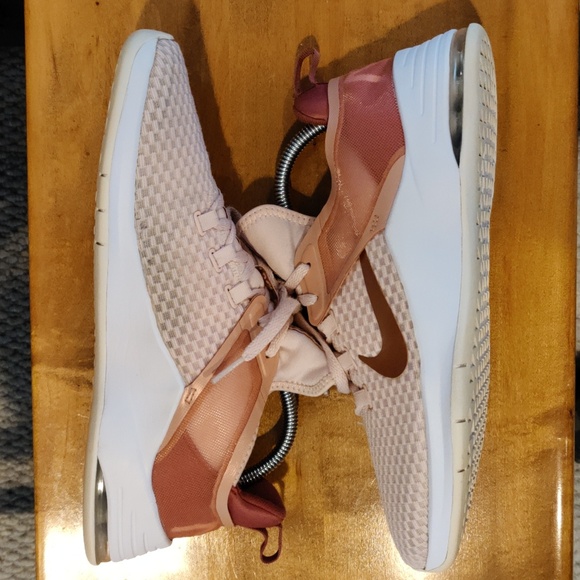 Nike Air Max Bella Tr2 pink running shoes size 10 - Picture 7 of 10